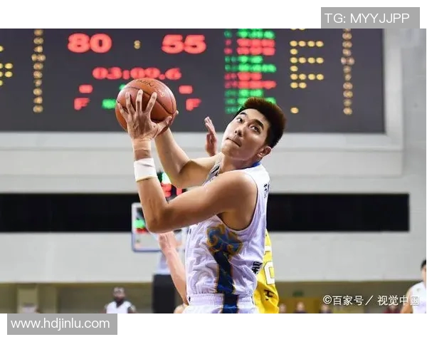 吴冠希：从篮球新星到国家队主力的成长之路与未来展望